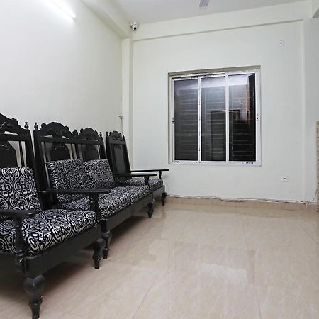 OYO 17187 Urban Casa Hotel Kolkata Bagian luar foto
